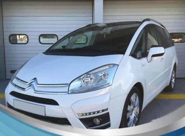 Left hand drive CITROEN C4 GRAND PICASSO 1.6 HDI 110 BHP MILLENIUM EDITION SPANISH REGISTERED